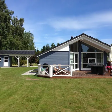 Freundliches Sommerhaus Feriehus